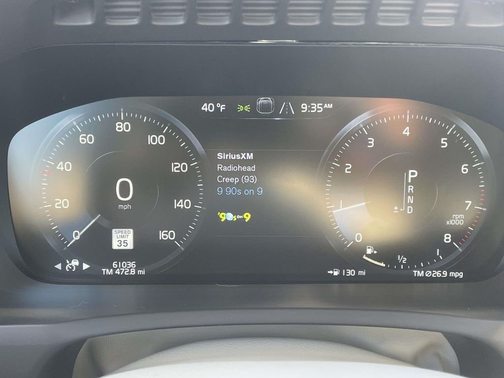 Used 2022 Black Volvo T6 Momentum image 21