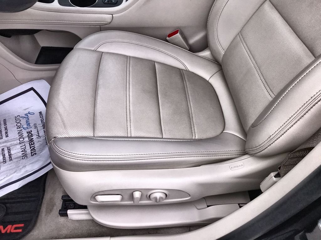 2023 GMC Acadia Denali - Photo 12