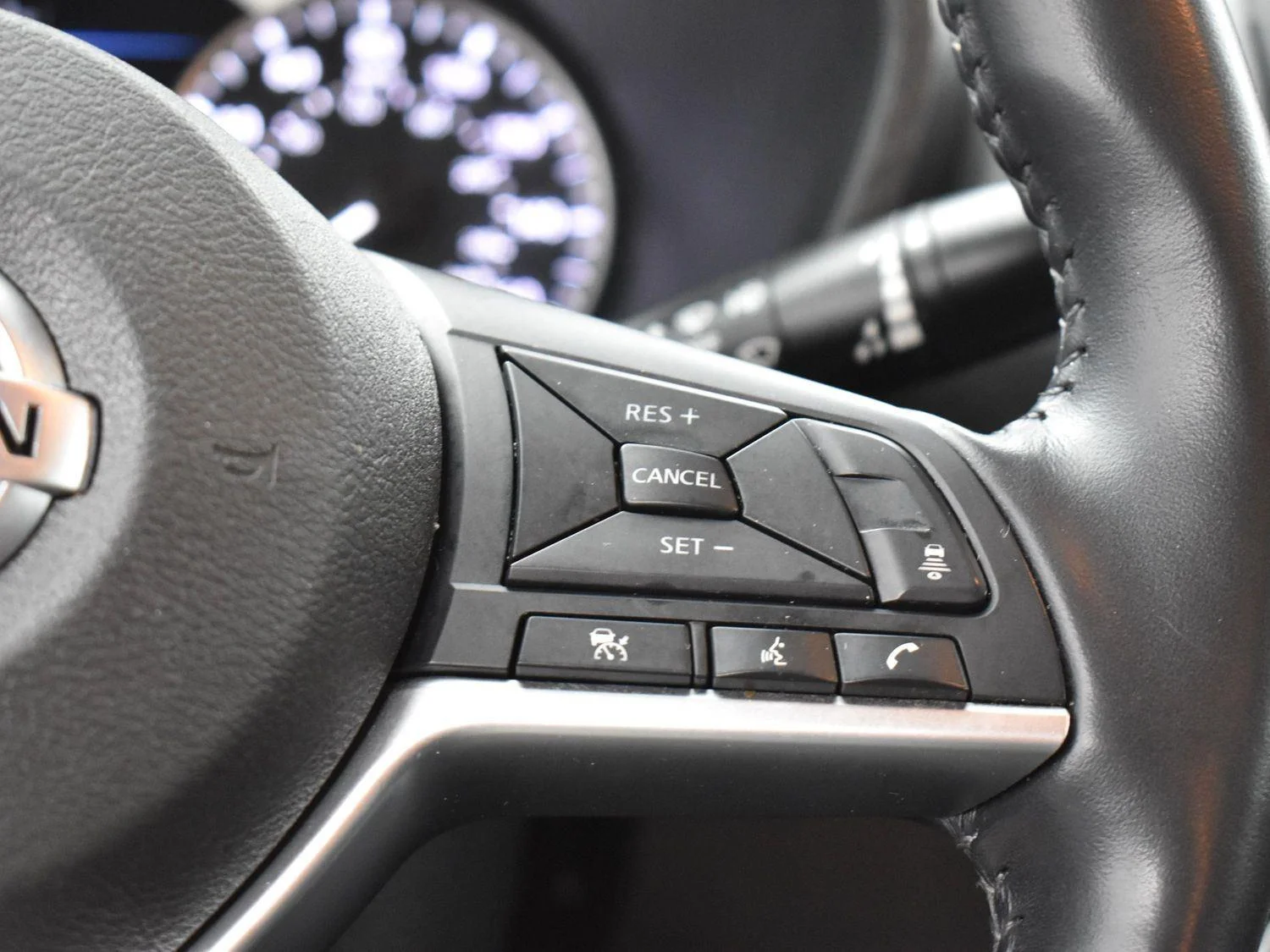 Used 2021 Black Nissan SV image 16