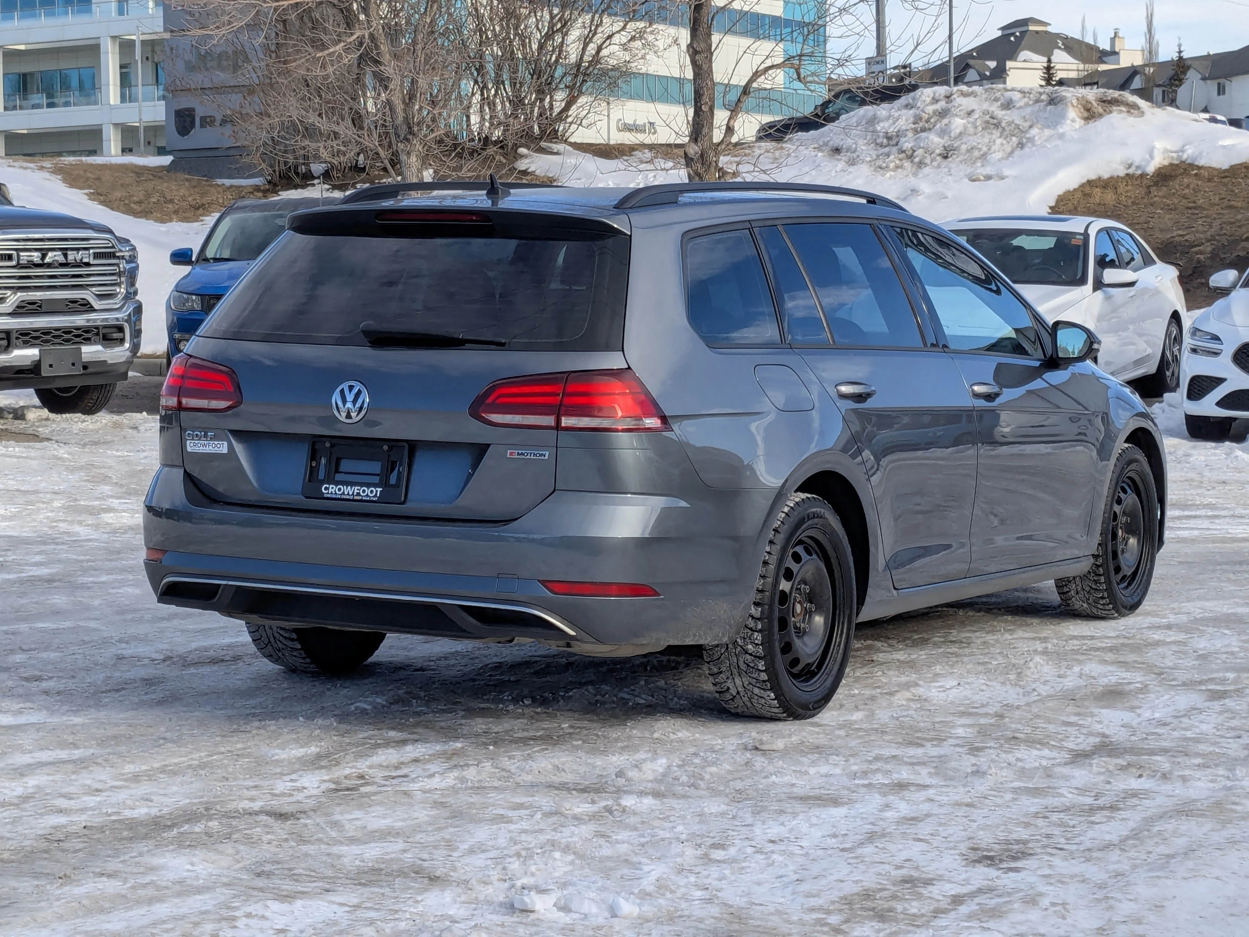 Used 2019 Grey Volkswagen Comfortline image 8