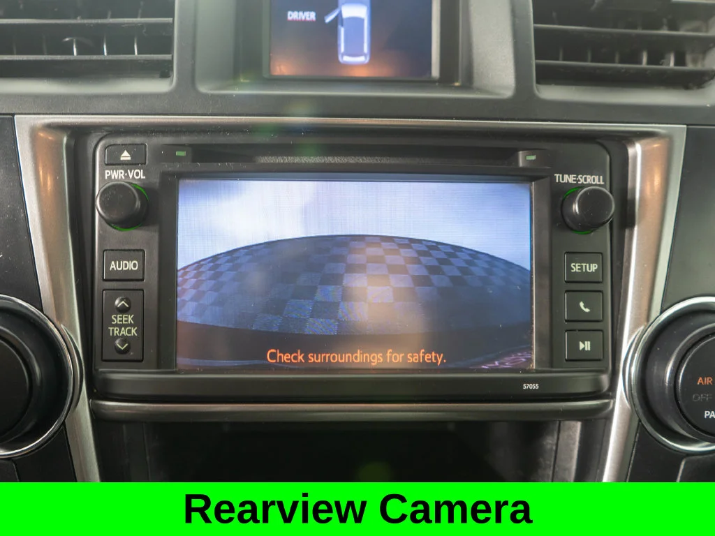 Used 2013 Blue Toyota SE image 22