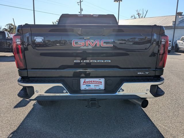 Used 2025 Black GMC SLT image 5