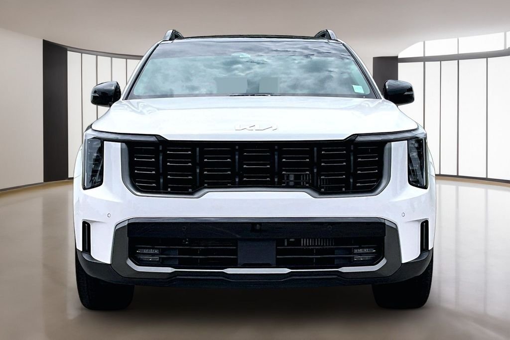 Used 2024 White Kia X-Line EX image 3