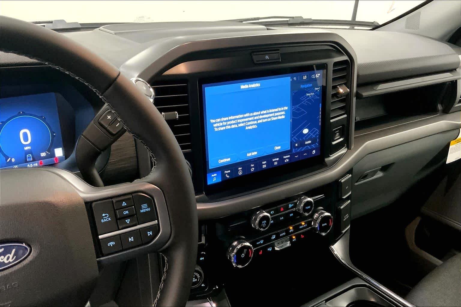 New 2026 Agate Black Metallic Ford XLT image 5