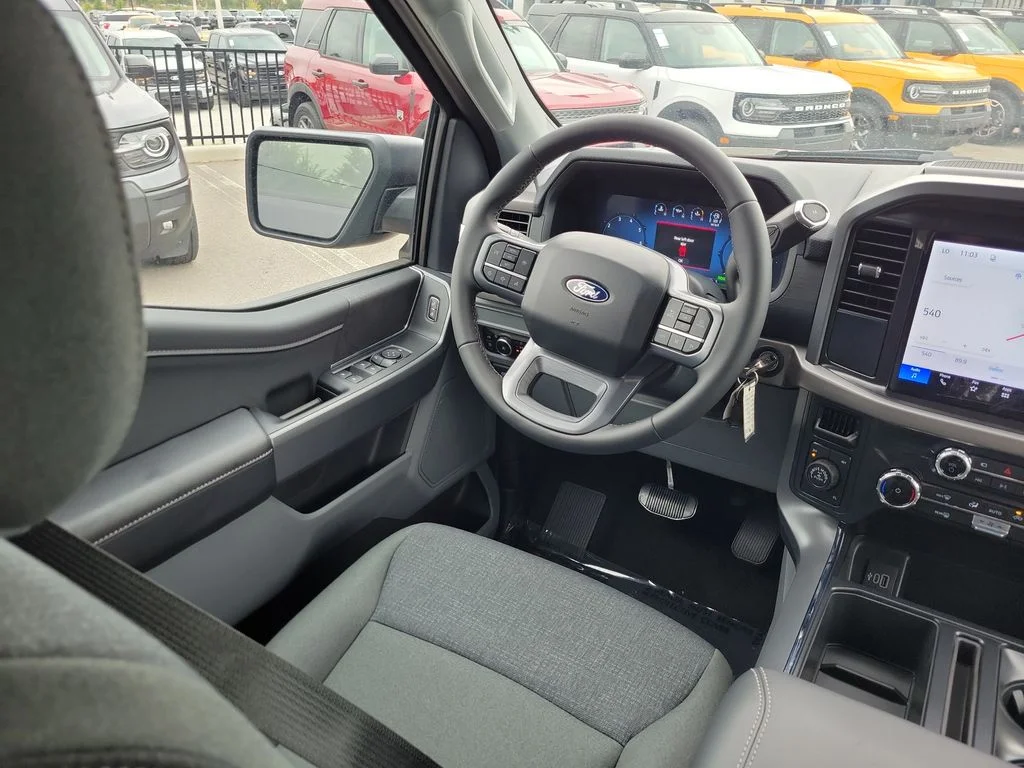 New 2026 Agate Black Metallic Ford XLT image 12