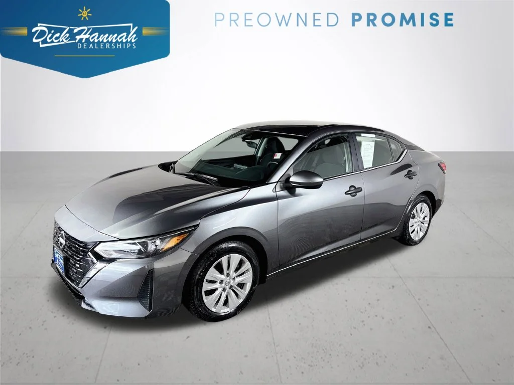 Used 2025 Gray Nissan S image 1