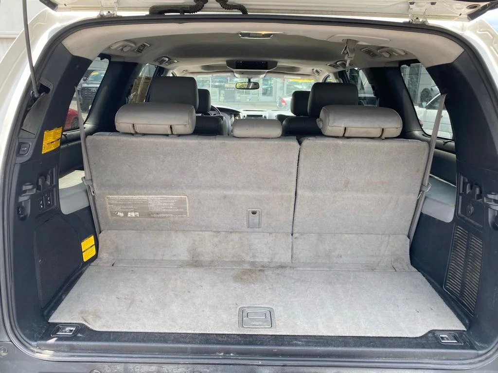 Used 2012 White Toyota Platinum image 10
