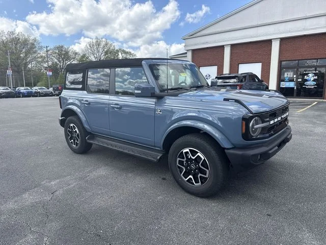 2025 Ford Bronco 4-Door Outer Banks - Photo 35