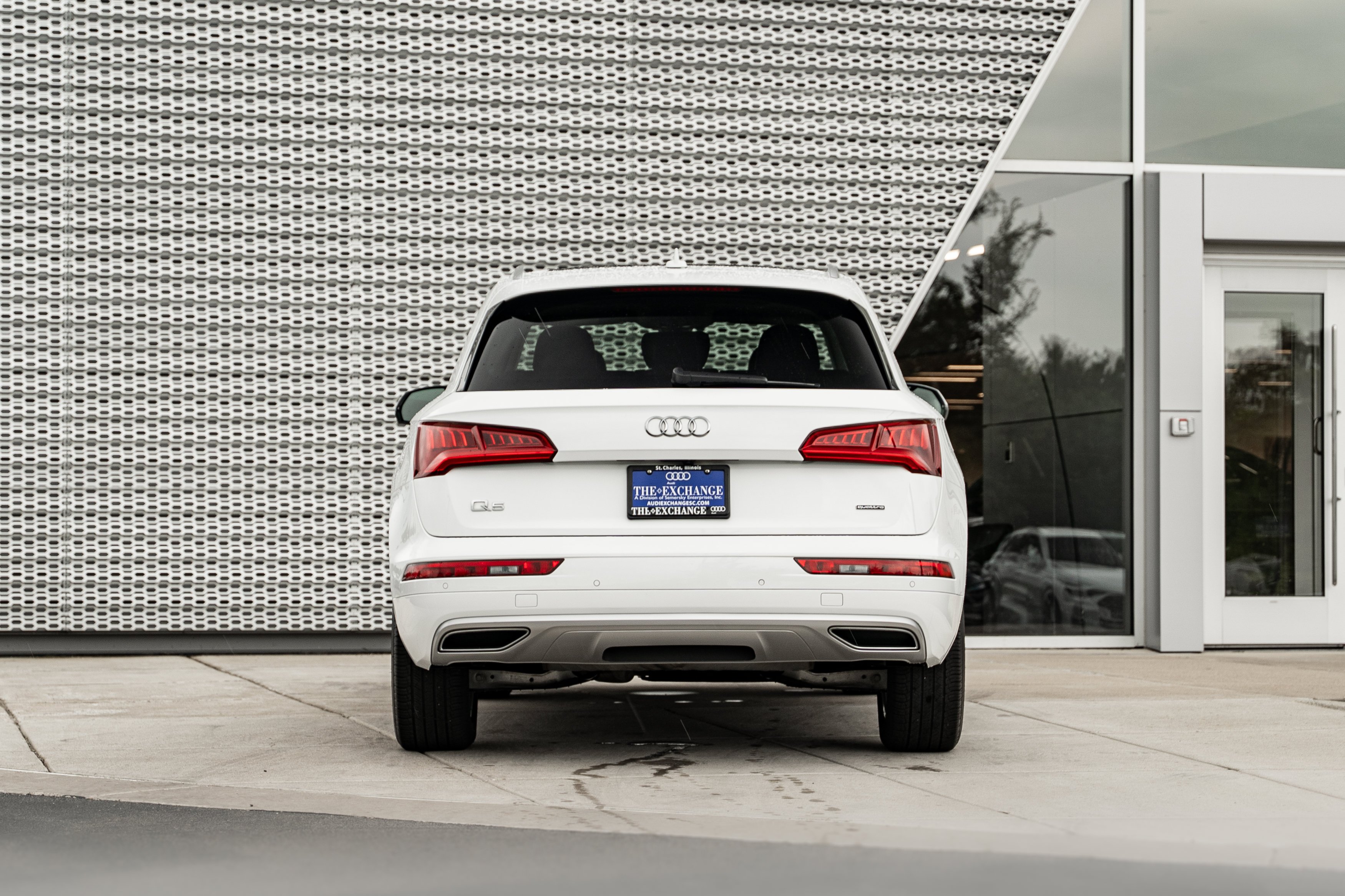 Used 2019 Ibis White Audi Prestige image 29