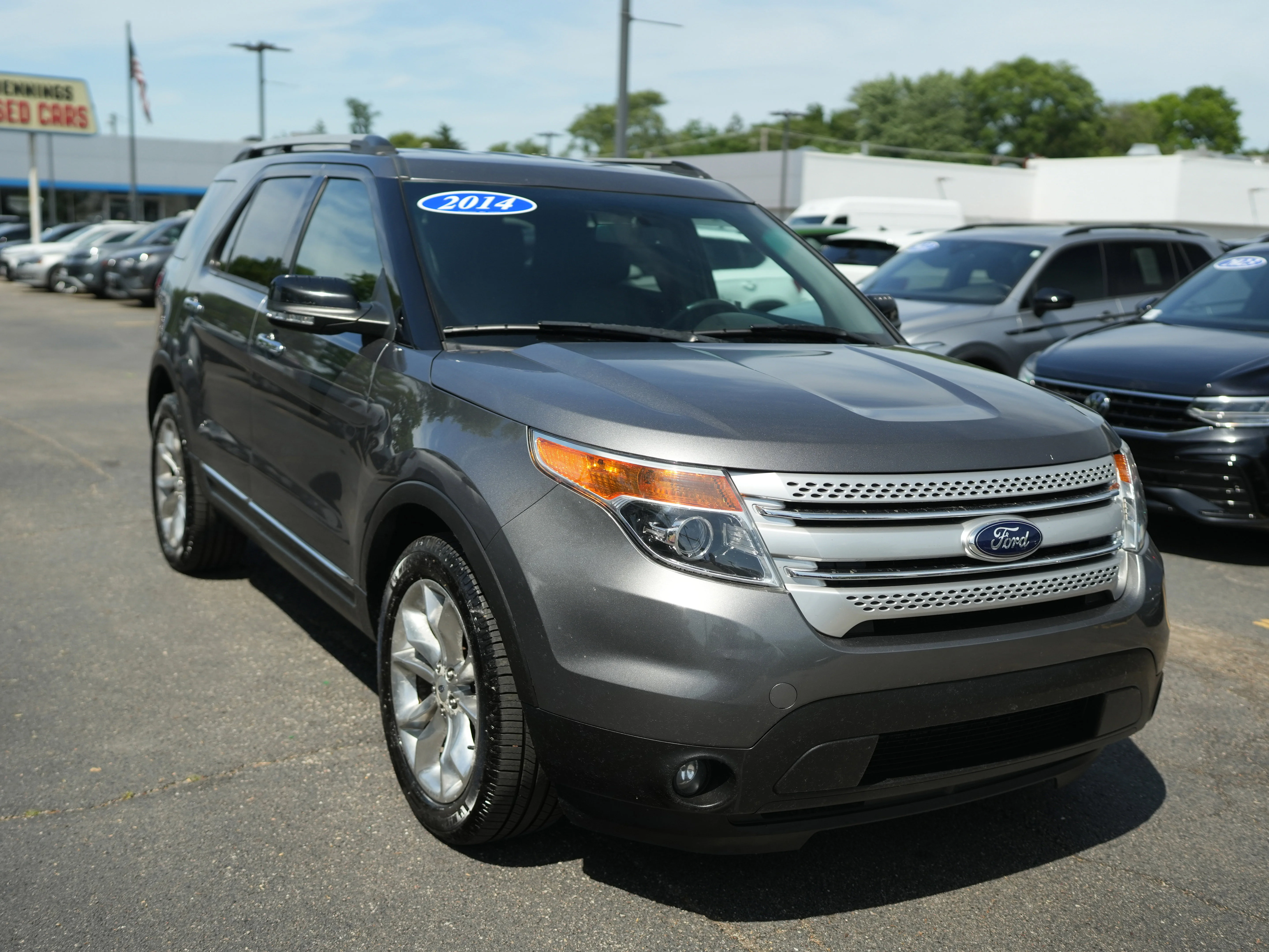 2014 Ford Explorer XLT 4x4's photo