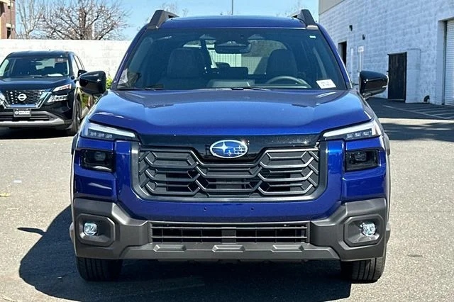 New 2026 SAPPHIRE BLUE PEARL Subaru Limited image 6