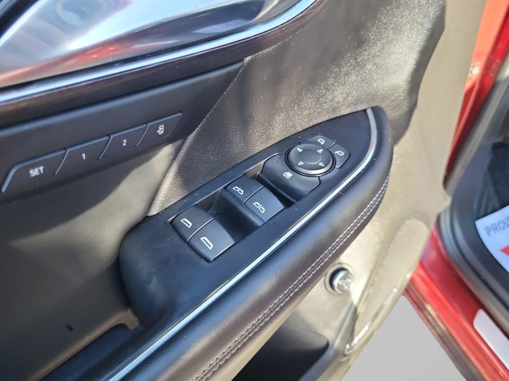 Used 2023 Cinnabar Metallic Buick Avenir image 20