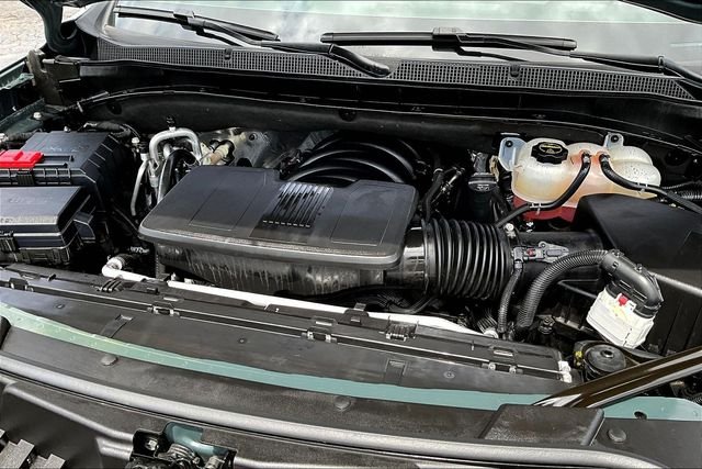 Used 2025 Gray Chevrolet RST image 32
