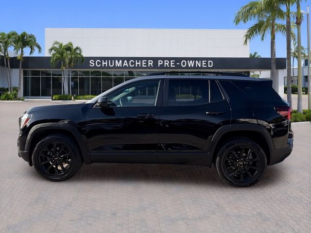 Used 2025 Black GMC Elevation image 4