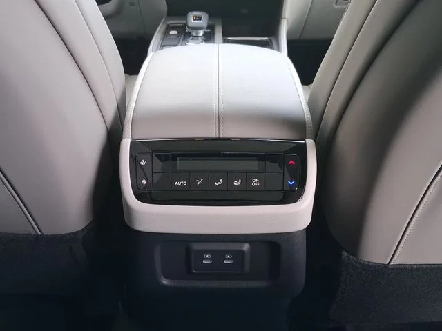 New 2027 BLACK OBSIDIAN INFINITI Pure FWD image 23