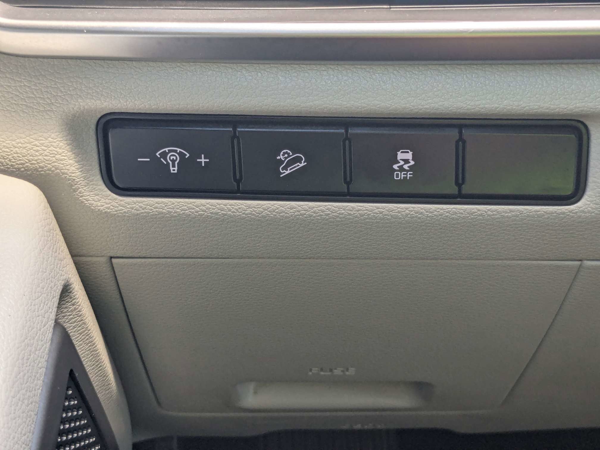 Used 2024 Gravity Gray Kia S image 33