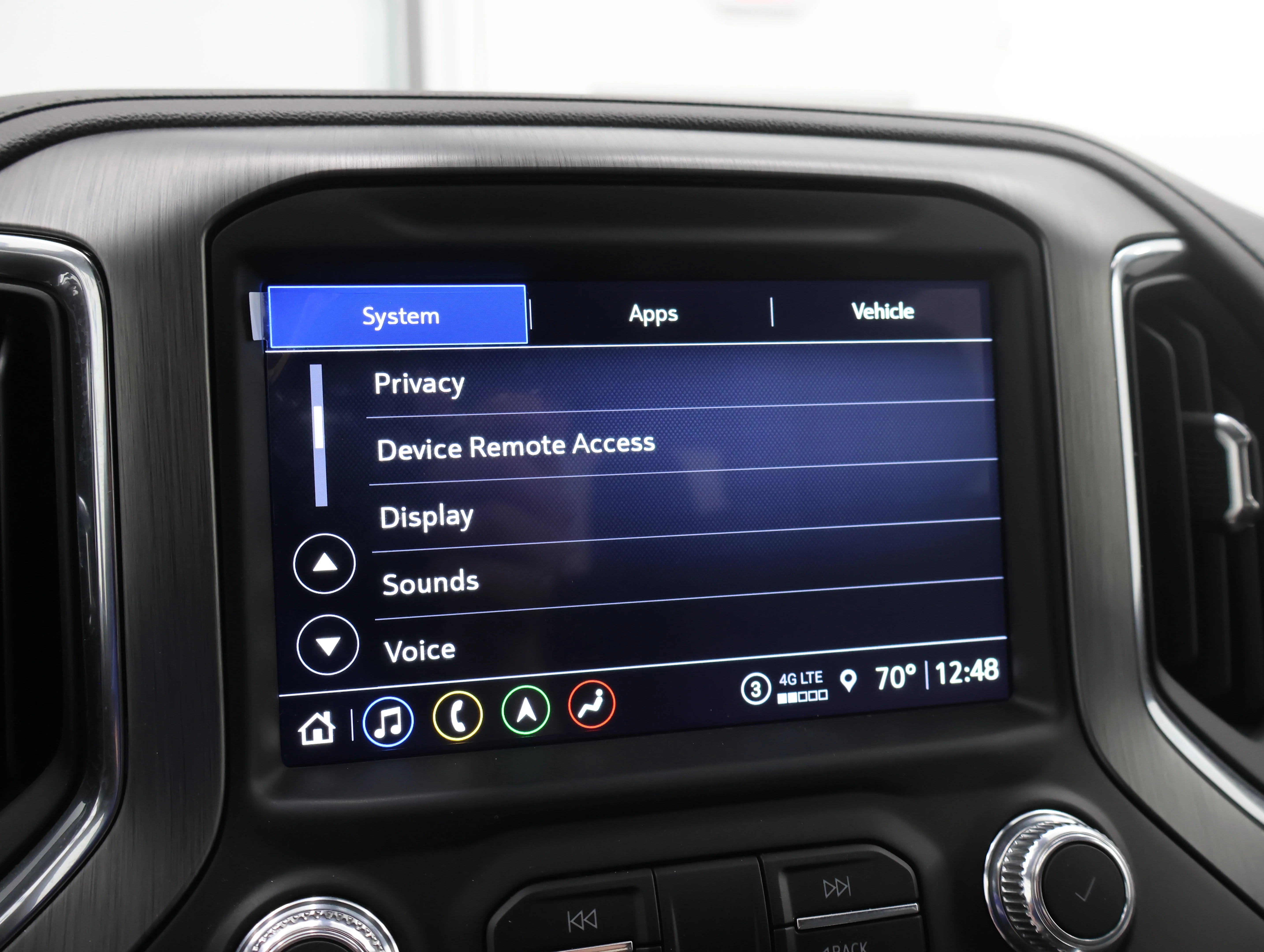 Used 2022 White Frost Tricoat GMC Denali image 68