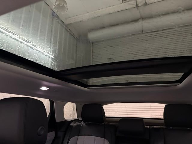 Certified Used 2023 Nolita Gray Metallic Land Rover Dynamic image 36