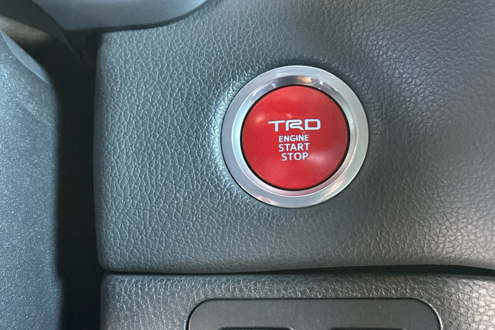 Used 2023 Lunar Rock Toyota Limited image 20