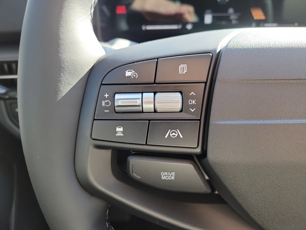 New 2026 Glacial White Pearl Kia EX image 28