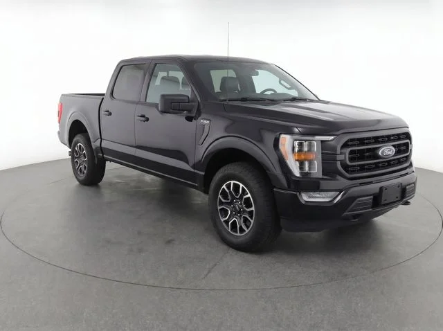 Used 2022  Ford XLT image 8