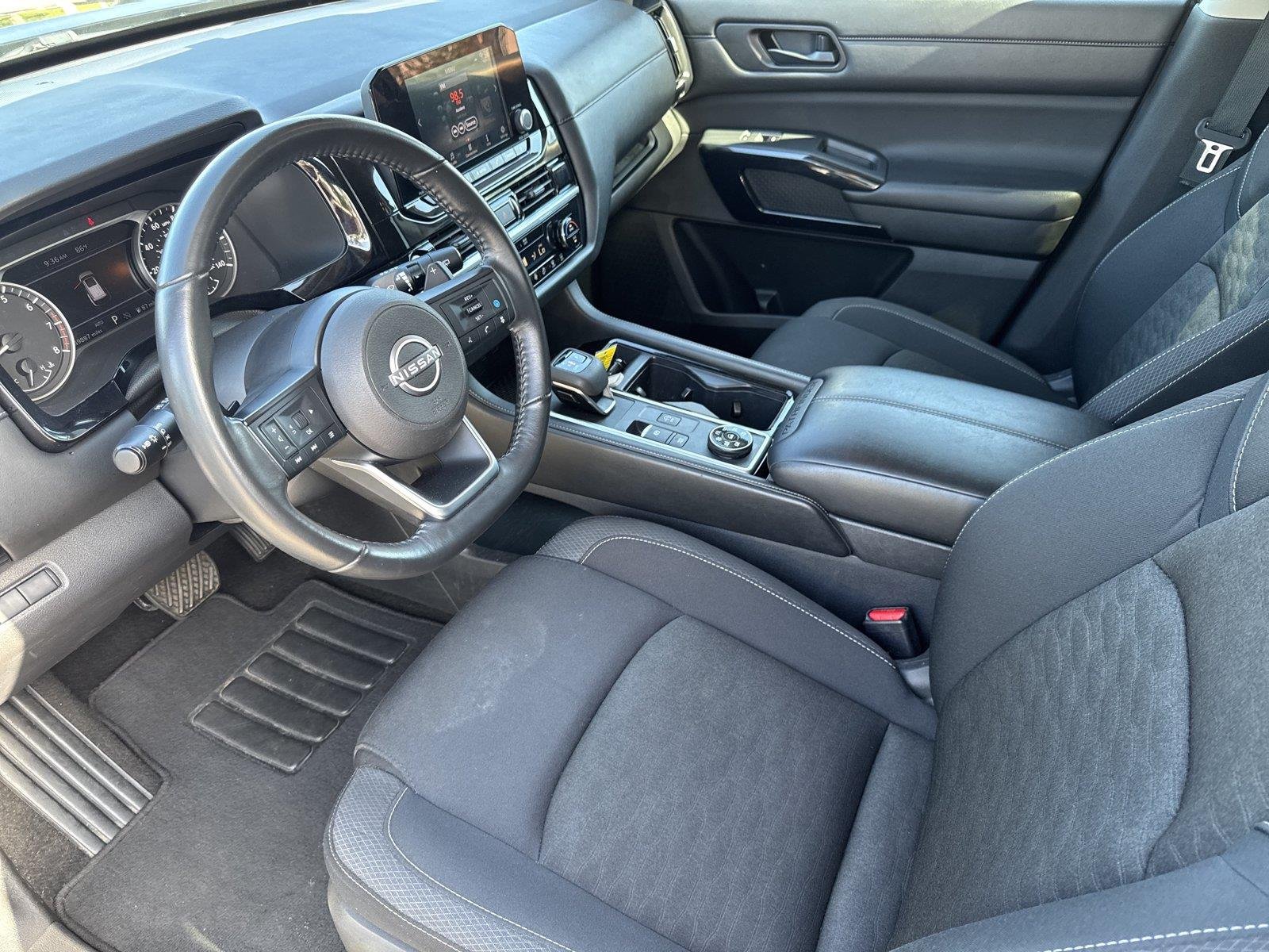 Used 2024 Super Black Nissan SV image 11