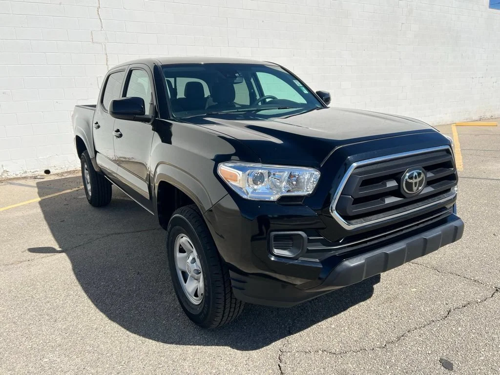 Used 2022 Black Toyota SR image 8