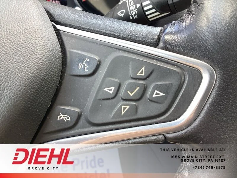 Used 2022 Red Chevrolet LT image 31