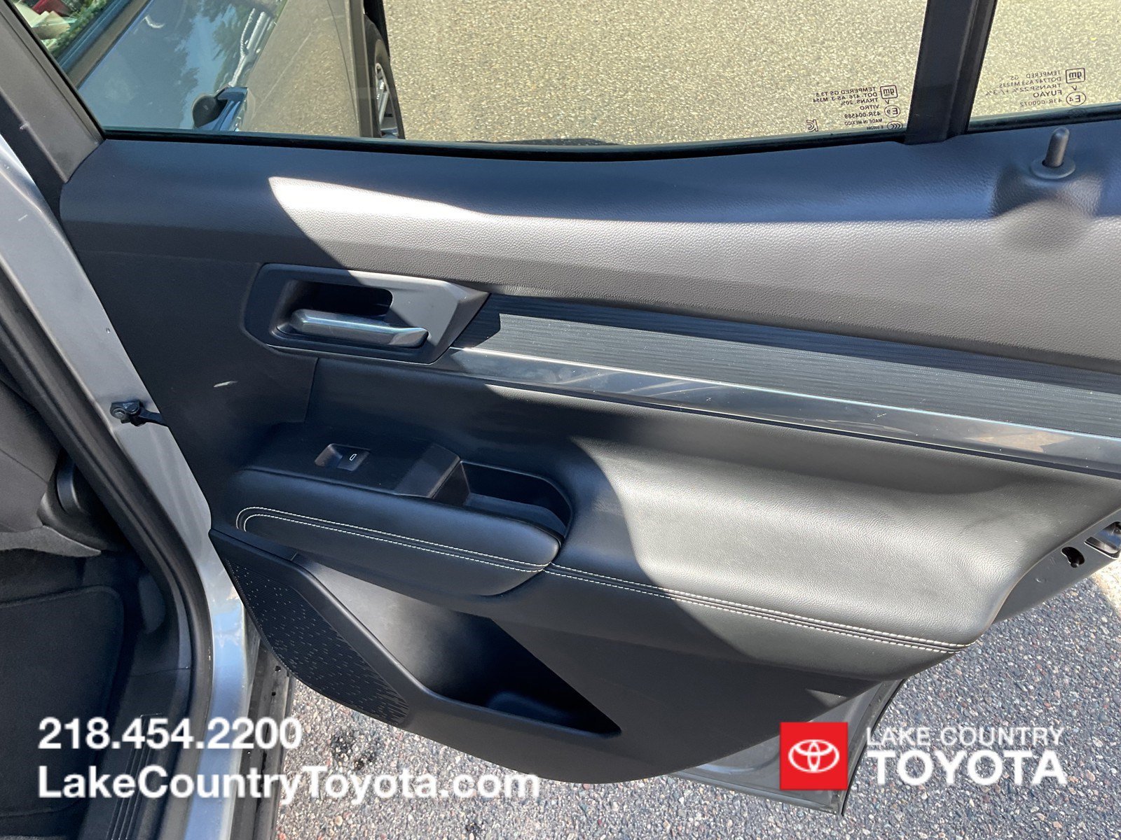 Used 2025 Graphite Gray GMC Elevation image 22