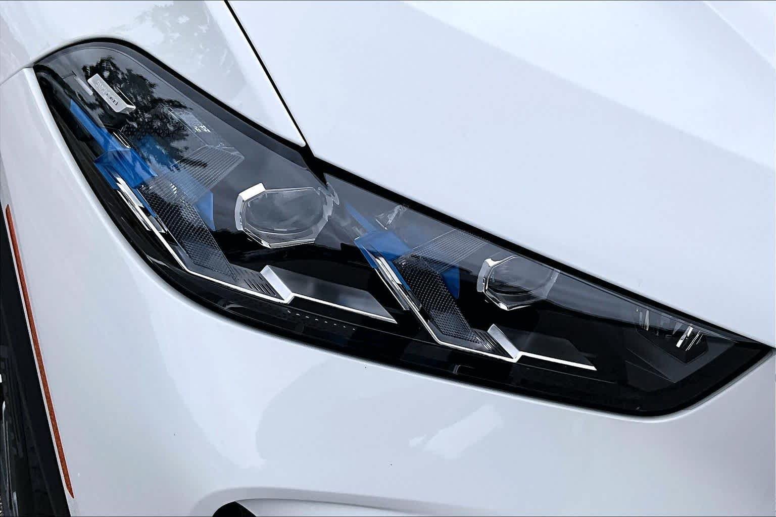 New 2026 Alpine White BMW xDrive50e image 13