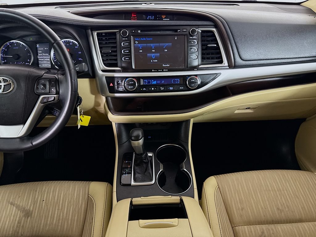 Used 2018 Walnut Toyota LE Plus image 14