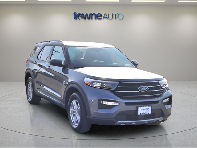 Used 2023 Gray Ford XLT image 10