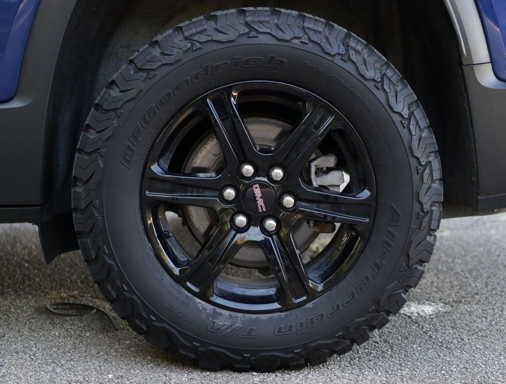 2023 GMC Acadia AT4 - Photo 45