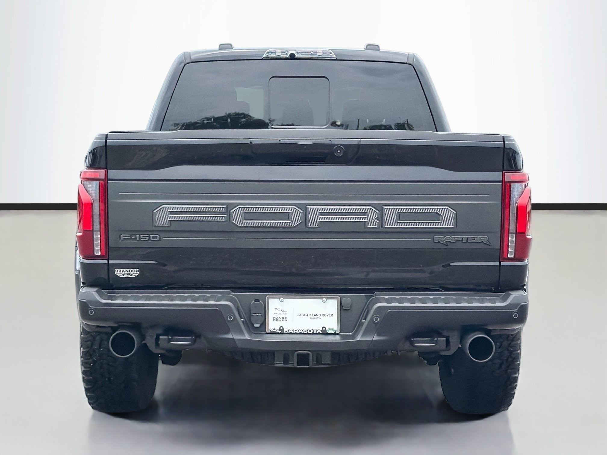 Used 2025 Black Metallic Ford Raptor image 4