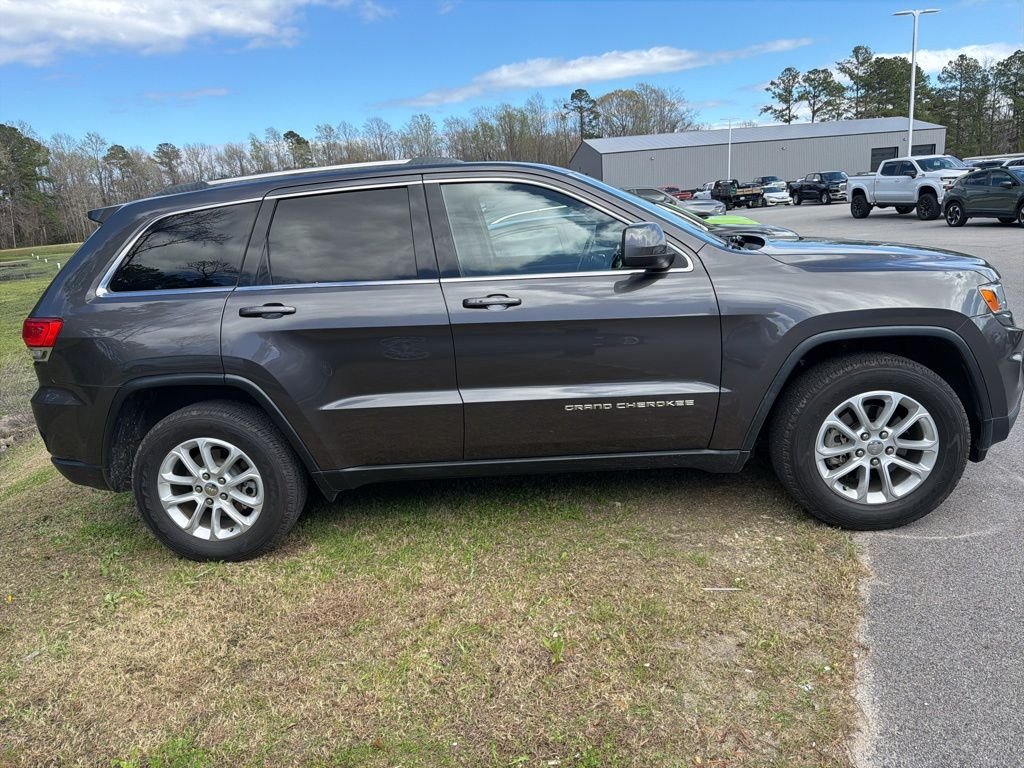 Used 2014 Jeep Grand Cherokee Laredo with VIN 1C4RJFAG2EC143377 for sale in New Bern, NC