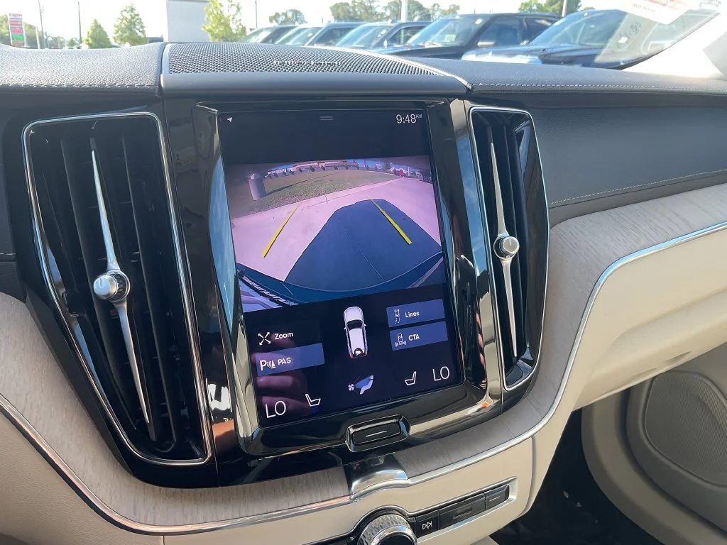 Used 2021 Gray Volvo T5 Inscription image 31