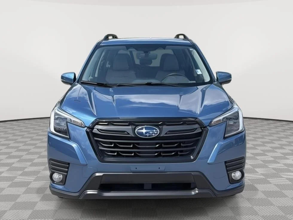 Certified Used 2023 Horizon Blue Pearl Subaru Limited image 2