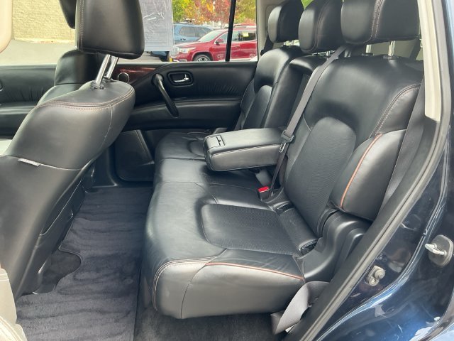 Used 2020 Blue Nissan SL image 22