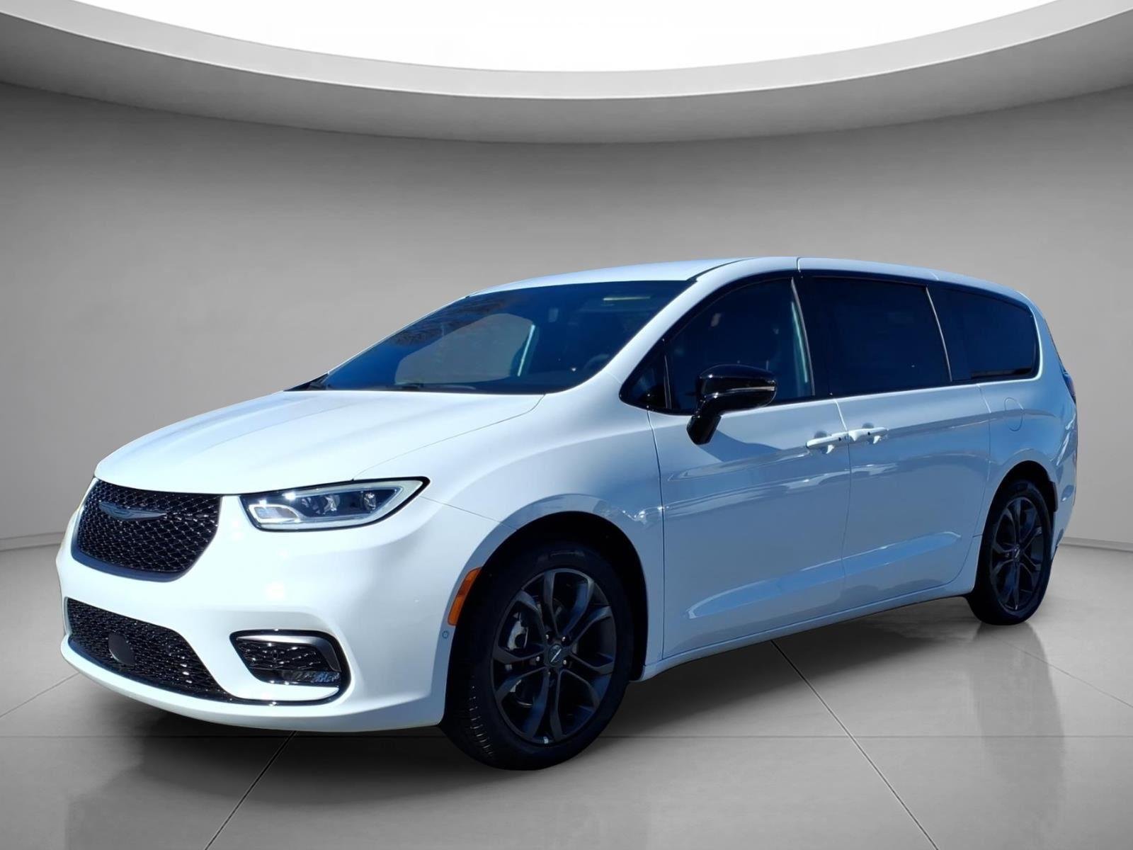 2026 Chrysler Pacifica