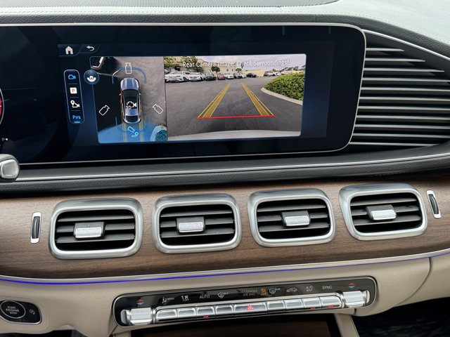 New 2026 MOONLIGHT WHITE MET Mercedes-Benz GLE 450 image 10