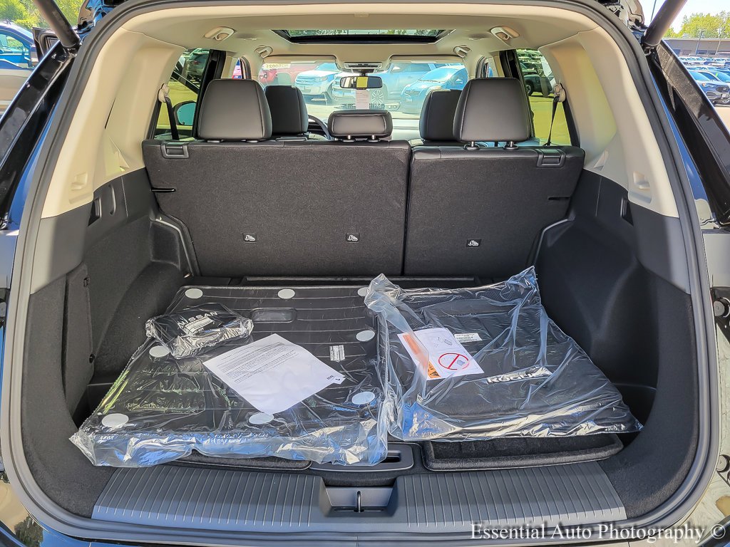 2026 Nissan Rogue Platinum - Photo 18