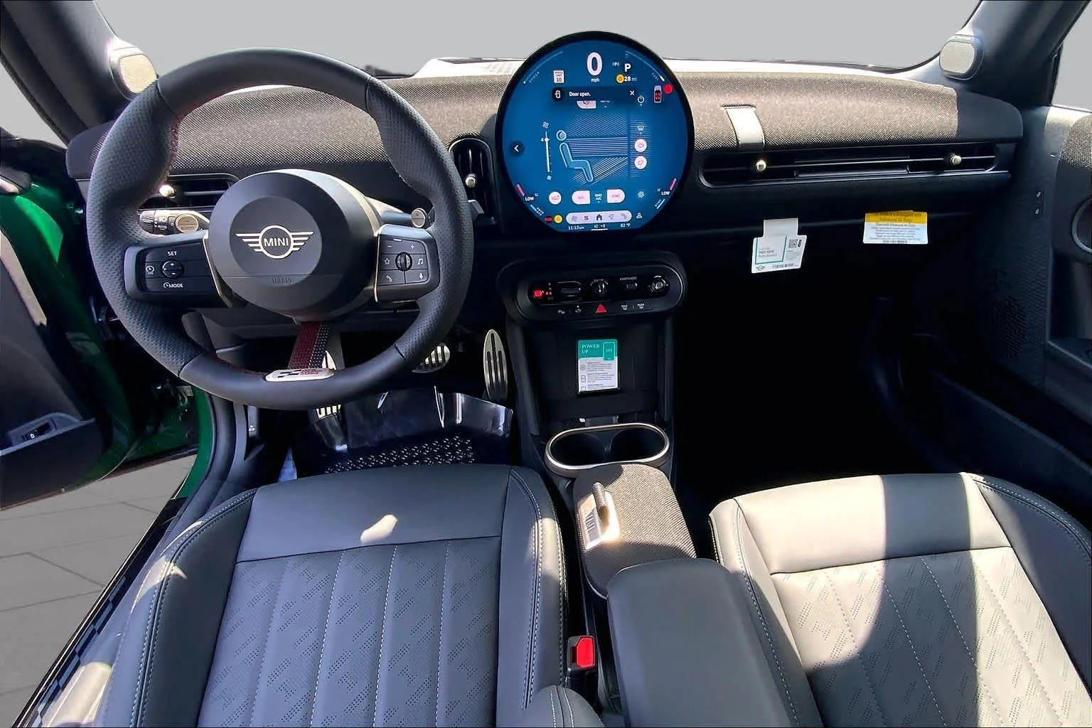 New 2026 British Racing Green IV Metallic MINI Iconic image 5
