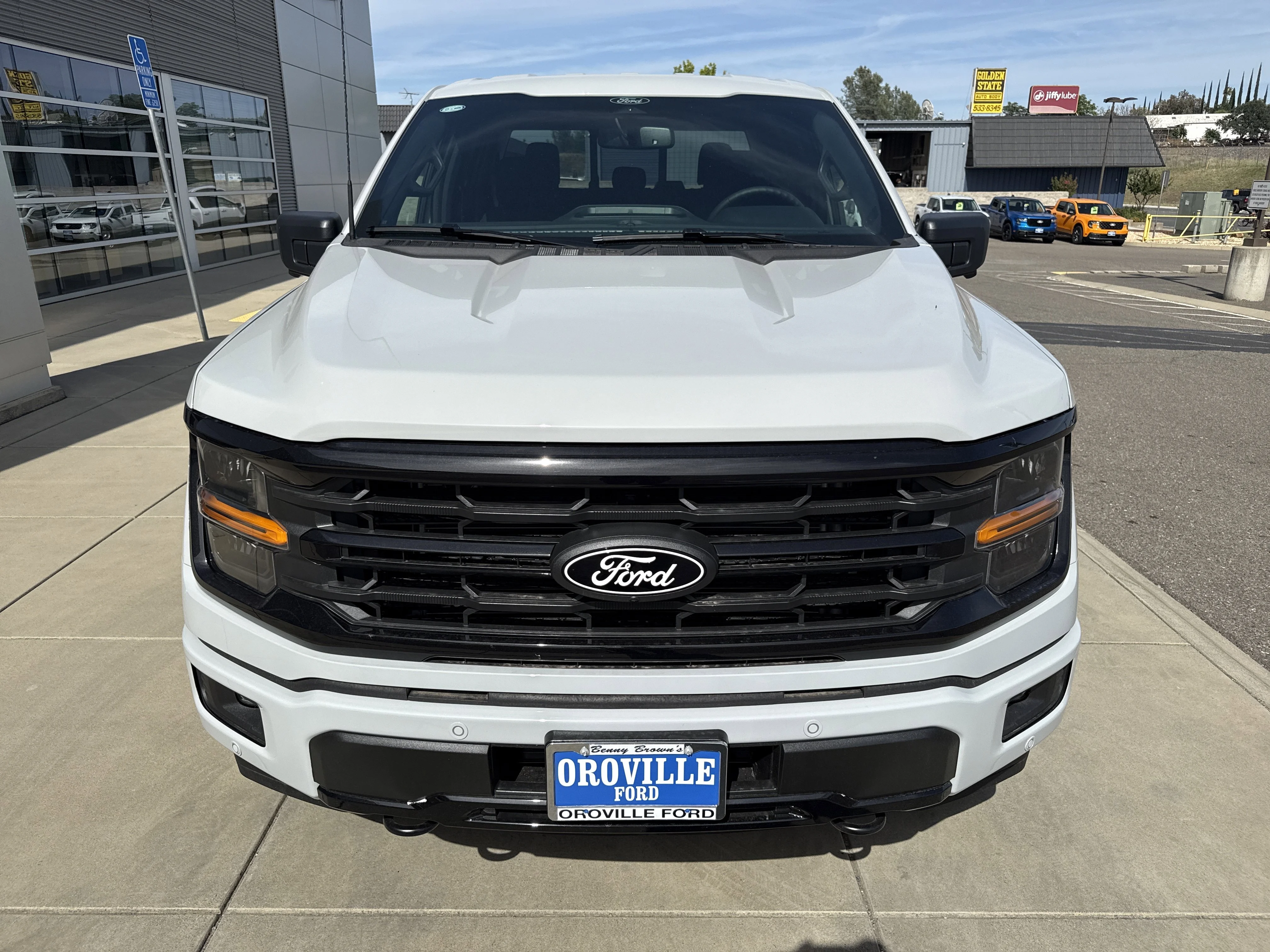 New 2026 Avalanche Ford XLT image 8