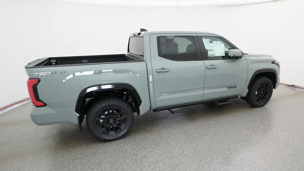 New 2026 Lunar Rock Toyota Platinum image 20