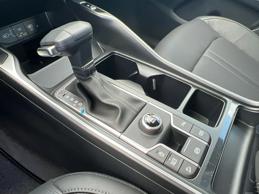 2025 Kia Sorento S - Photo 31
