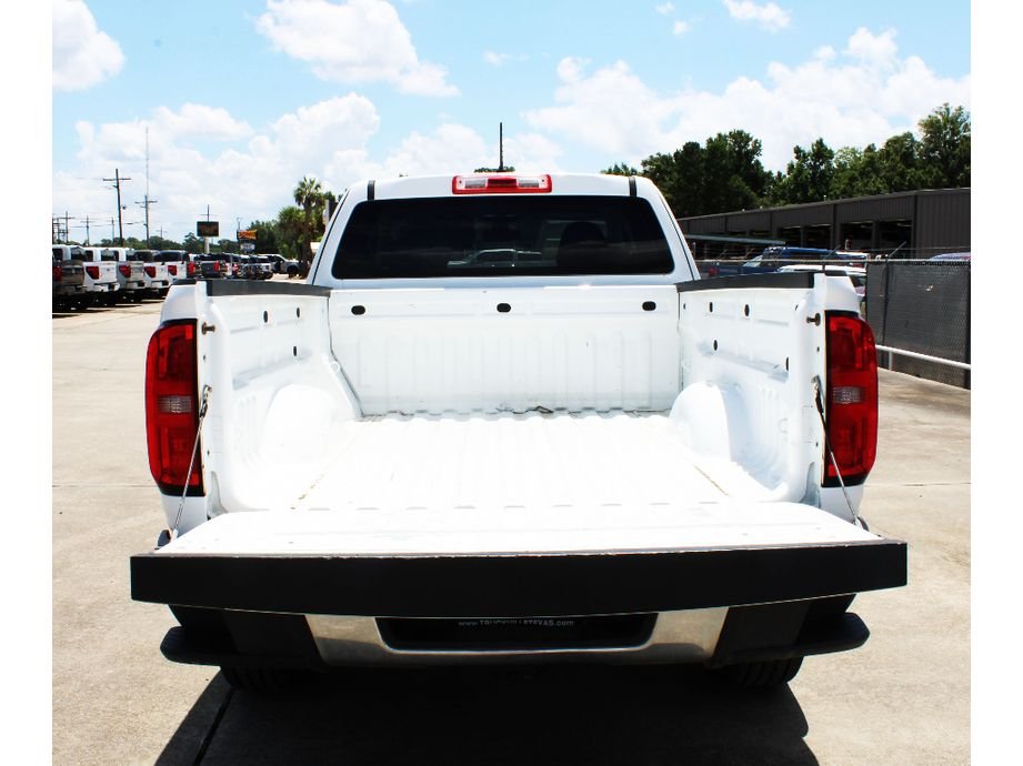 Used 2015 Summit White Chevrolet 2WD WT image 20