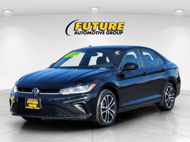 Used 2025  Volkswagen 1.5T Sport image 8