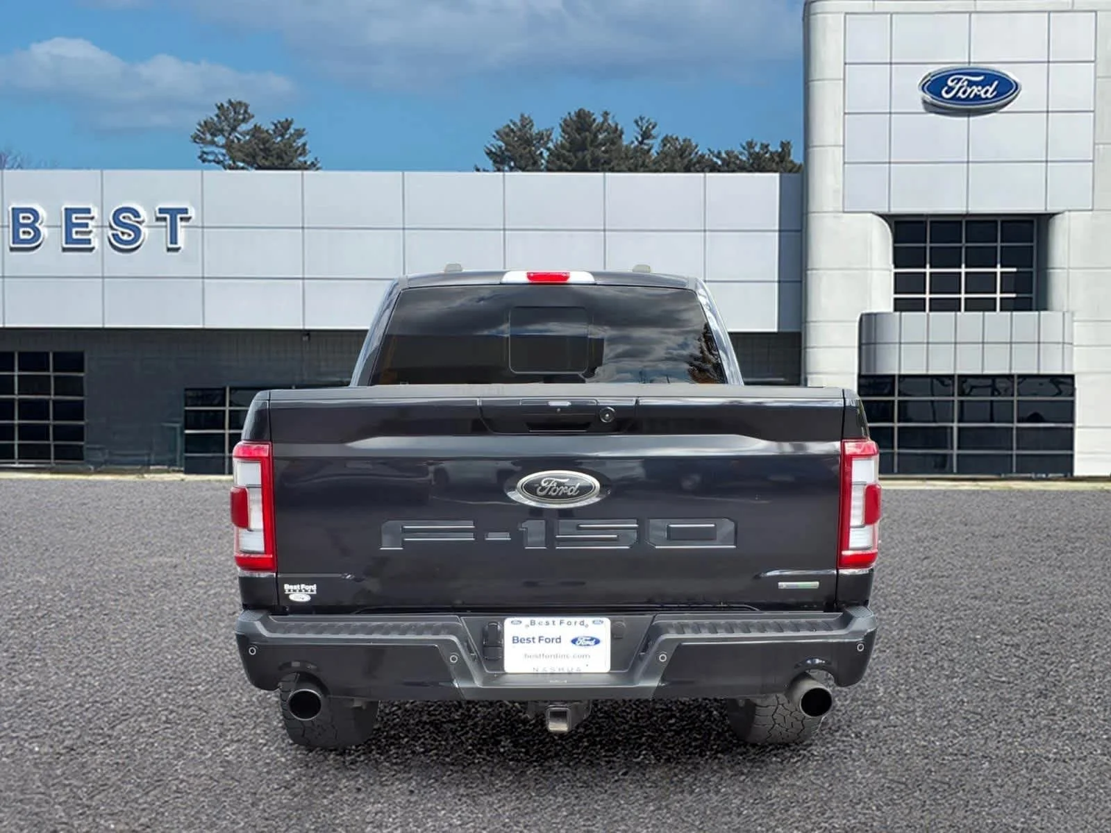 Used 2023 Agate Black Ford LARIAT image 5