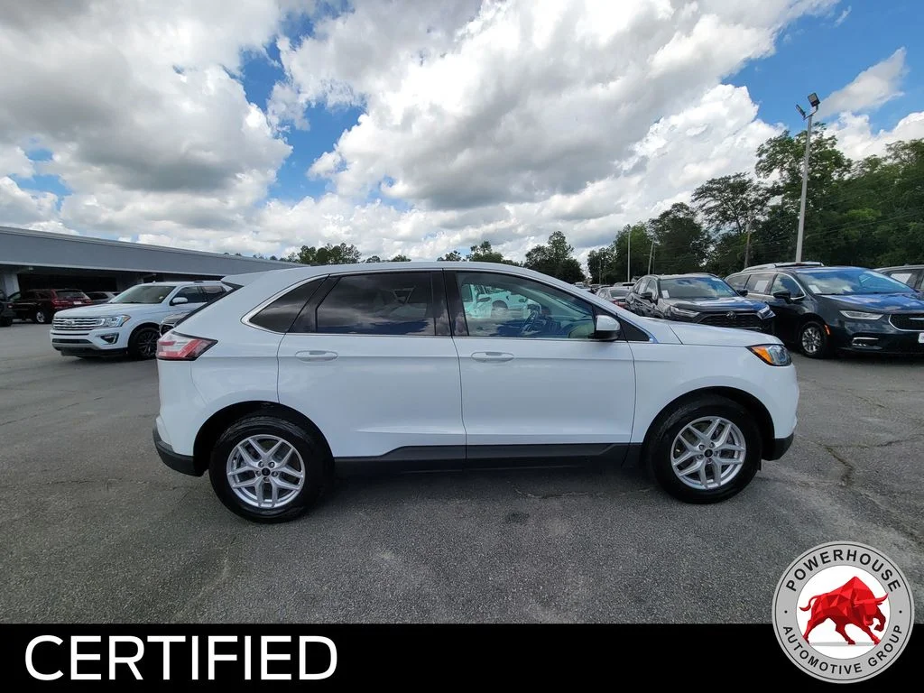 Used 2024 White Ford SEL image 6