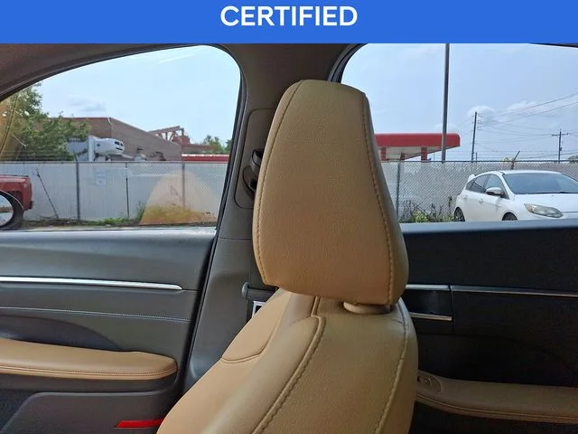 Used 2023 Black Hyundai Limited image 17